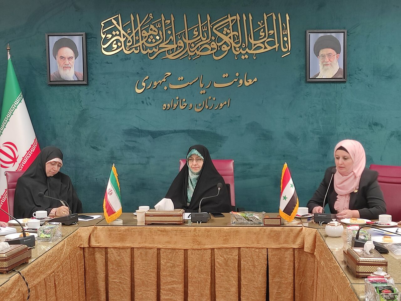 پرونده:Imagewomen2345.png